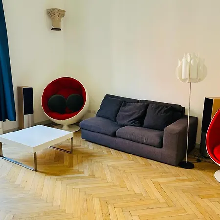 Apartment Easy Italy Grand