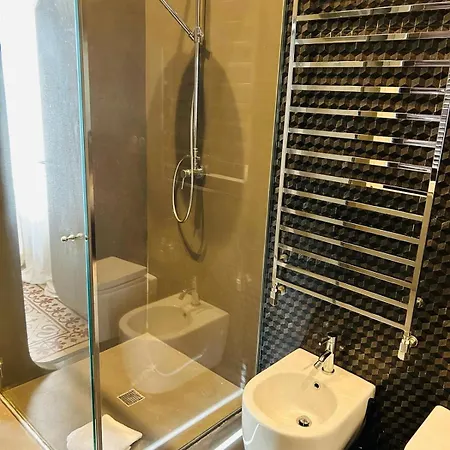 Easy Italy Grand Apartment *