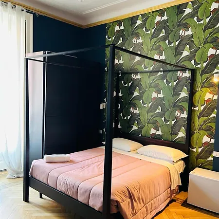 Easy Italy Grand Apartment
